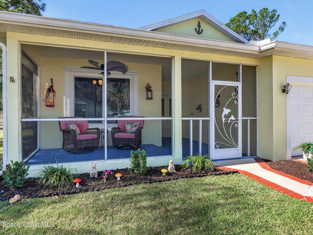 472 Carley Ln Lane, Cocoa, FL 32926