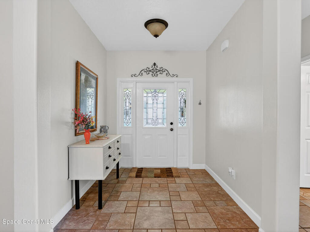 472 Carley Ln Lane, Cocoa, FL 32926