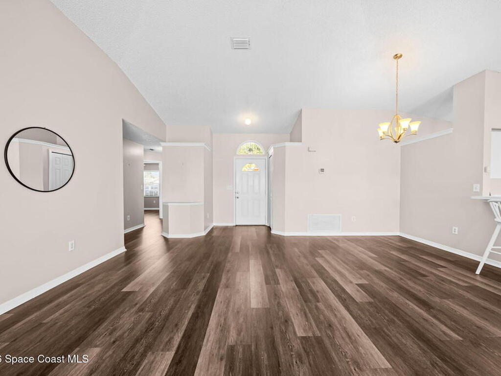 7217 Hammock Lakes Drive, Suntree, FL 32940