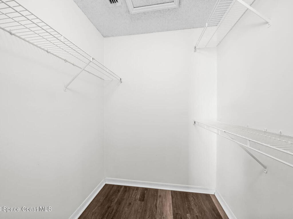 7217 Hammock Lakes Drive, Suntree, FL 32940