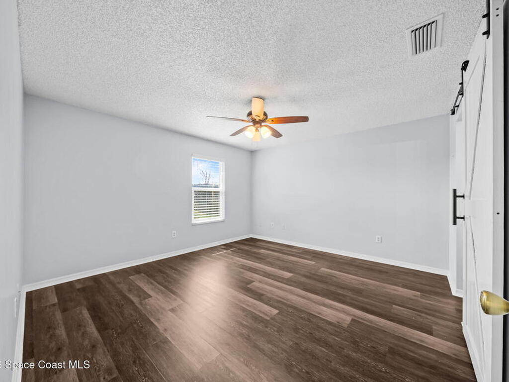 7217 Hammock Lakes Drive, Suntree, FL 32940