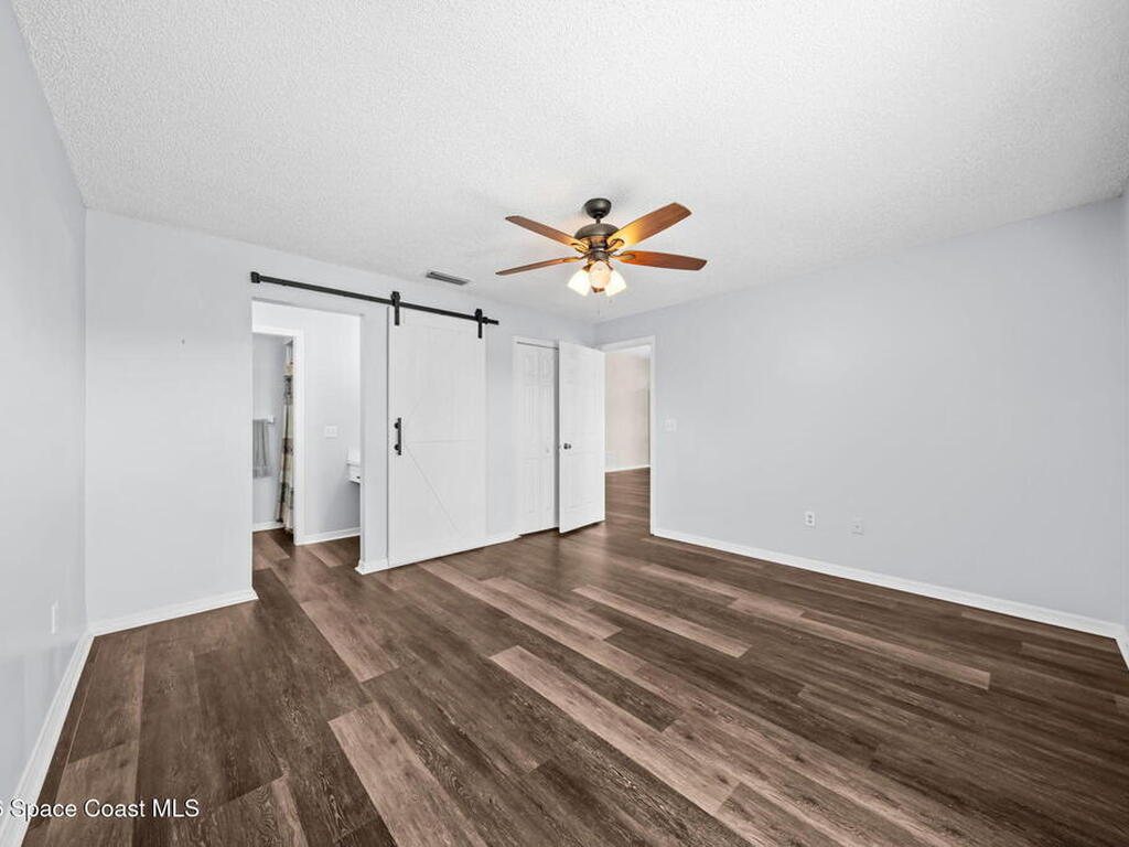 7217 Hammock Lakes Drive, Suntree, FL 32940