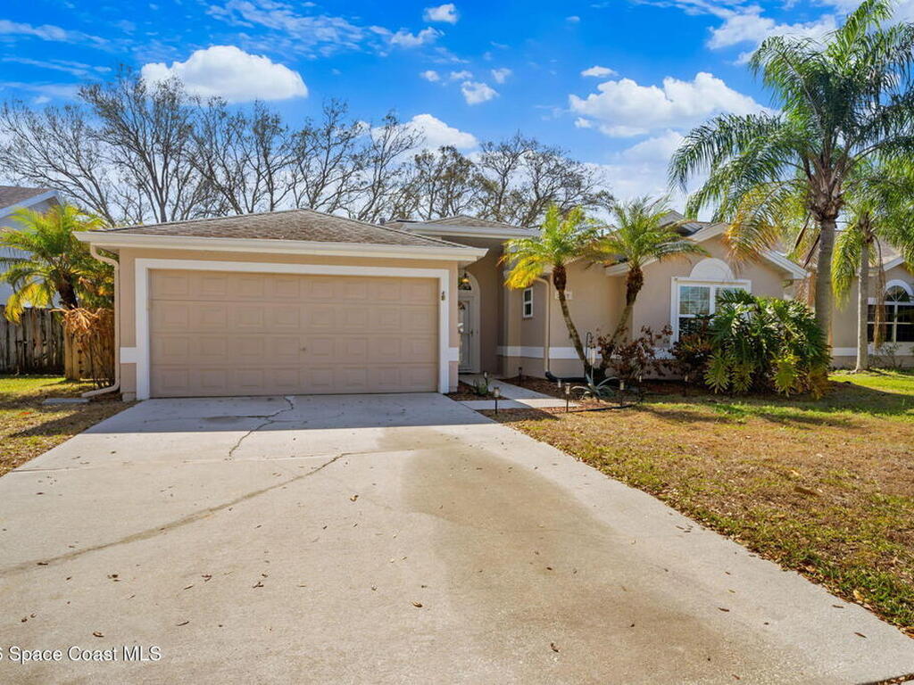 7217 Hammock Lakes Drive, Suntree, FL 32940