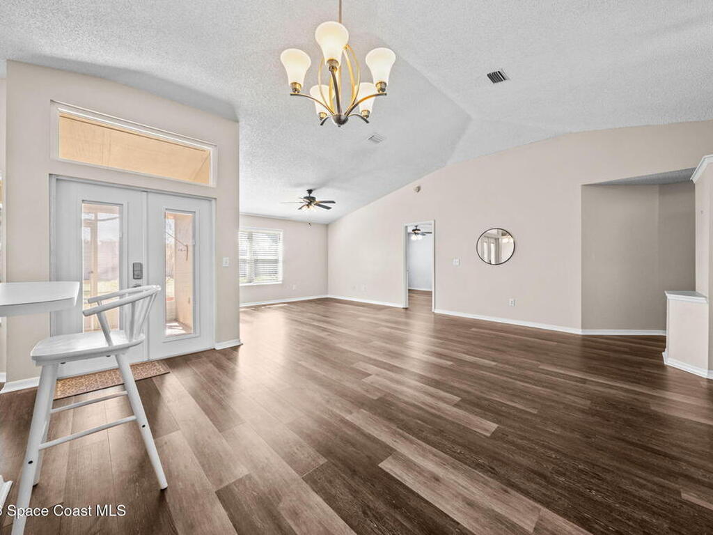 7217 Hammock Lakes Drive, Suntree, FL 32940