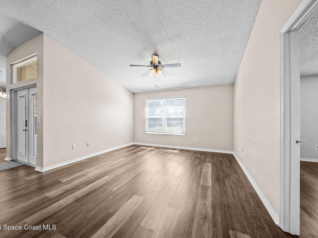 7217 Hammock Lakes Drive, Suntree, FL 32940