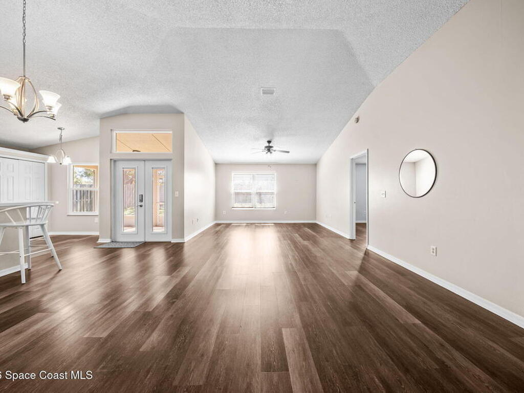 7217 Hammock Lakes Drive, Suntree, FL 32940