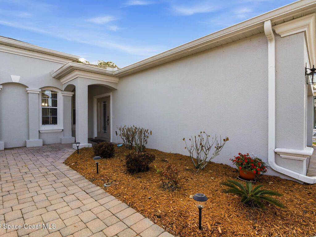 2009 Tullagee Avenue, Melbourne, FL 32940