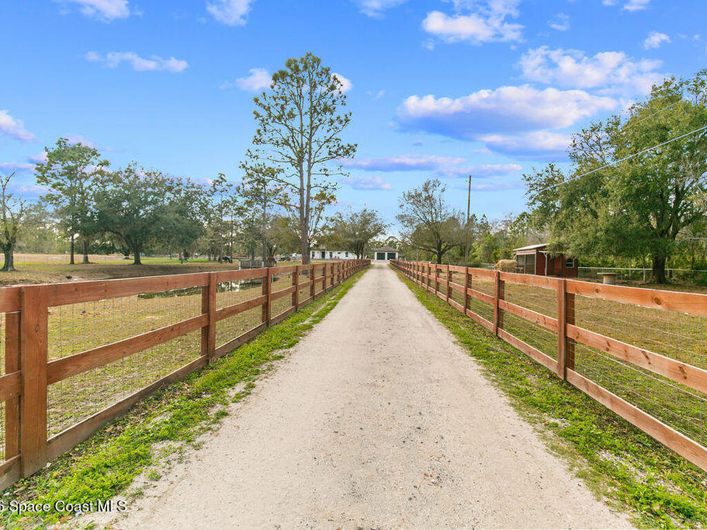 5242 Bancroft Boulevard, Orlando, FL 32833