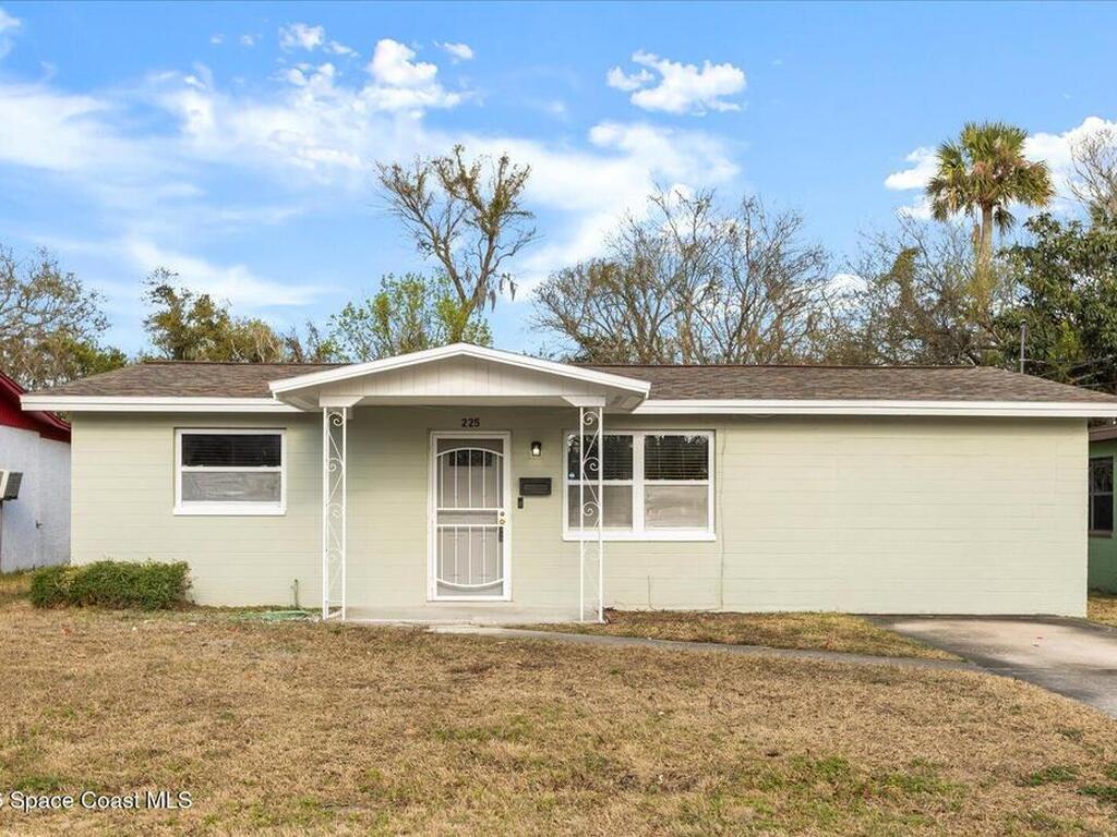 225 S Keech Street, Daytona Beach, FL 32114