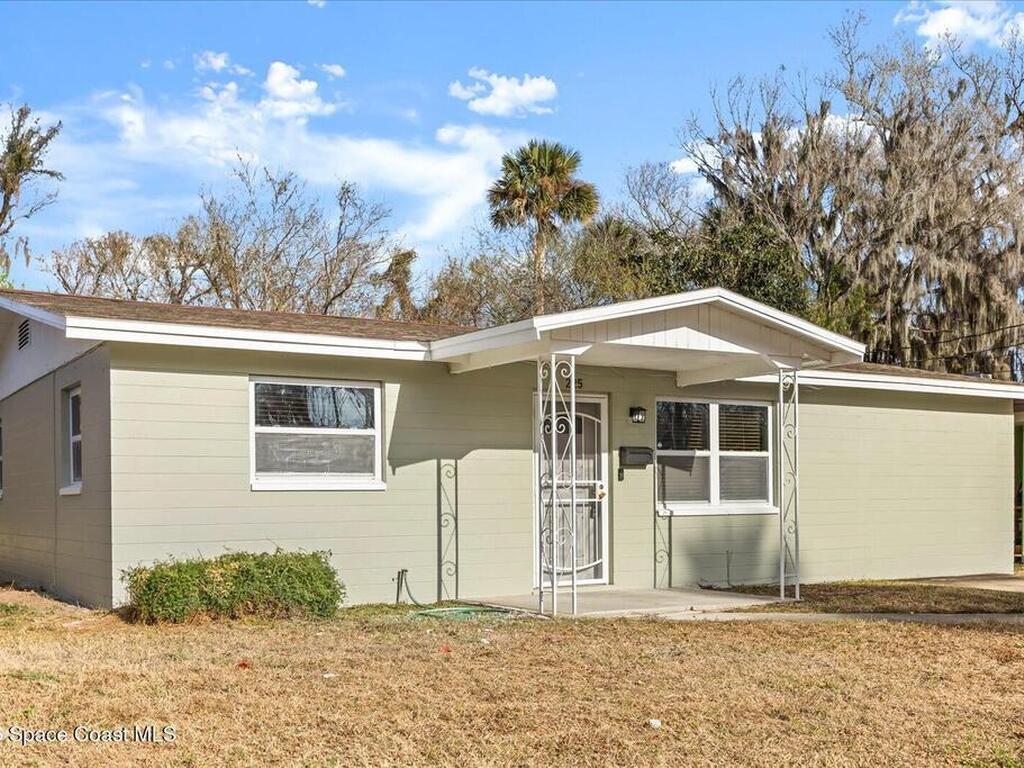225 S Keech Street, Daytona Beach, FL 32114