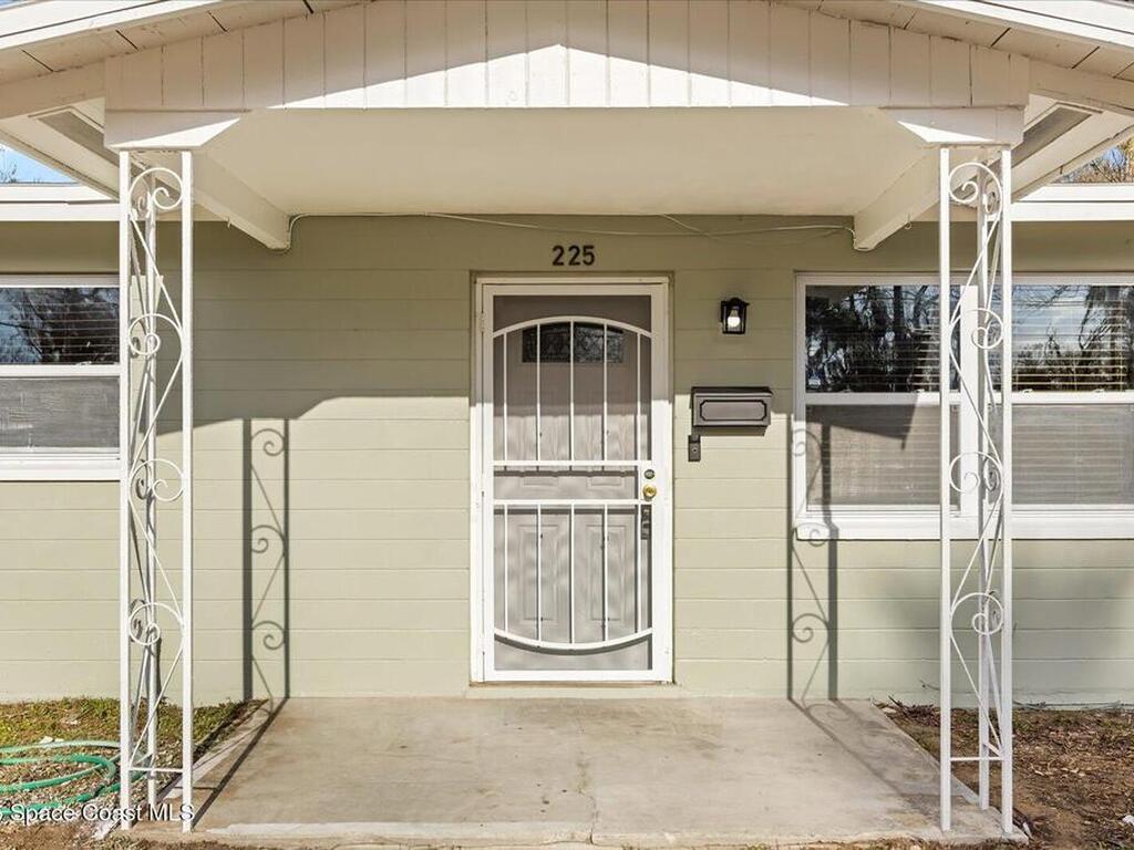 225 S Keech Street, Daytona Beach, FL 32114