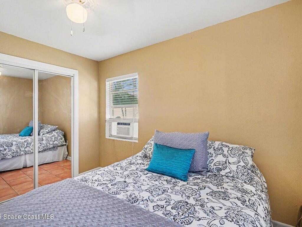 380 N Brevard Avenue, Cocoa Beach, FL 32931