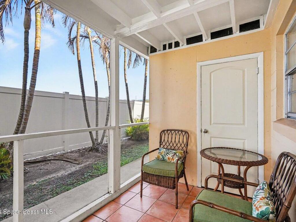 380 N Brevard Avenue, Cocoa Beach, FL 32931