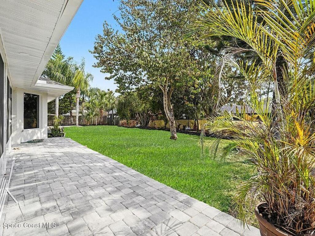 560 Fiedler Street, Palm Bay, FL 32907