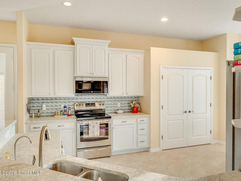 870 Spanish Cay Drive, Merritt Island, FL 32952