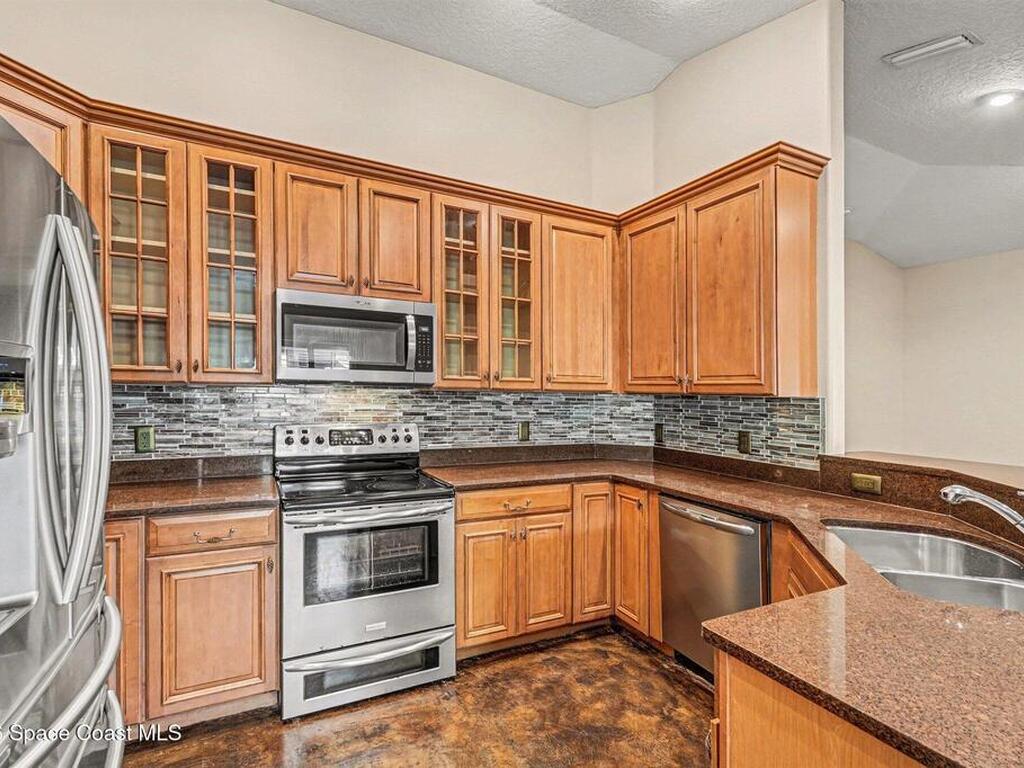 150 Roosevelt Avenue, Satellite Beach, FL 32937