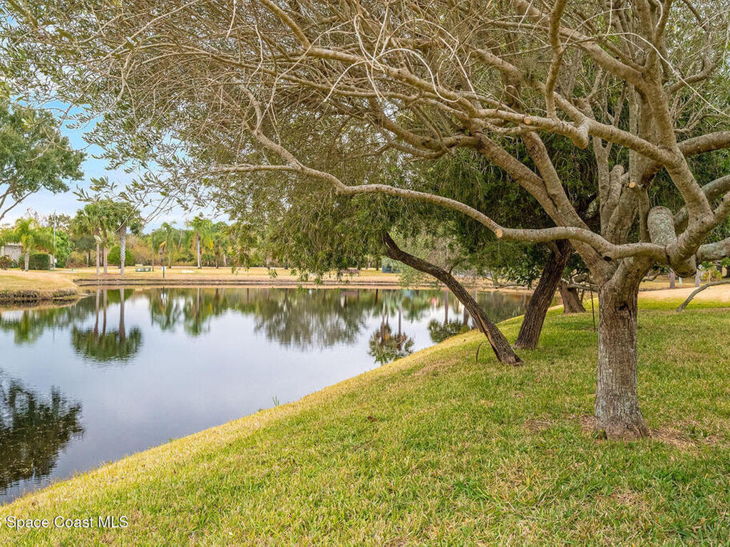 1387 Dorset Place, Melbourne, FL 32940