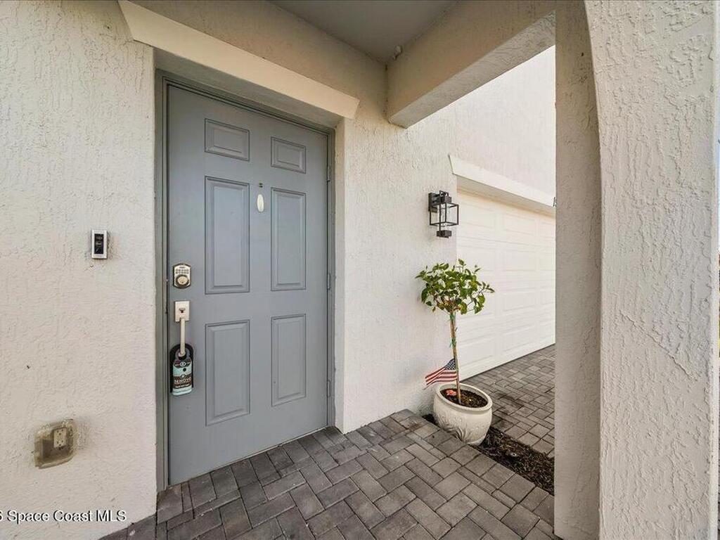 1950 Diablo Circle, Palm Bay, FL 32908