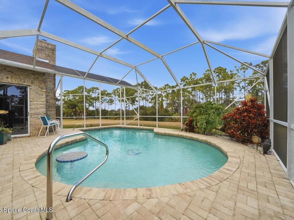 1870 Cypress Lake Drive, Grant-Valkaria, FL 32949