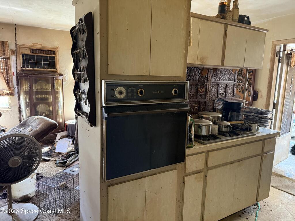 2158 Smathers Circle, Melbourne, FL 32935