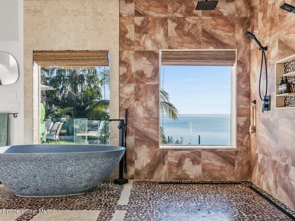 2 River Falls Drive, Cocoa Beach, FL 32931