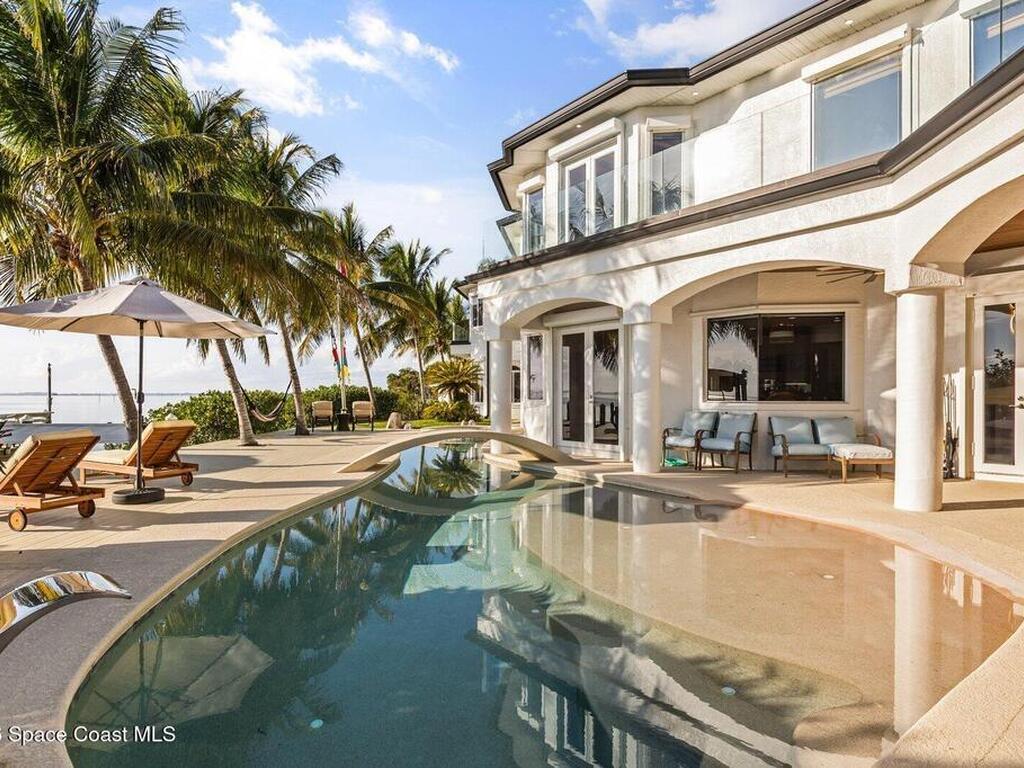 2 River Falls Drive, Cocoa Beach, FL 32931