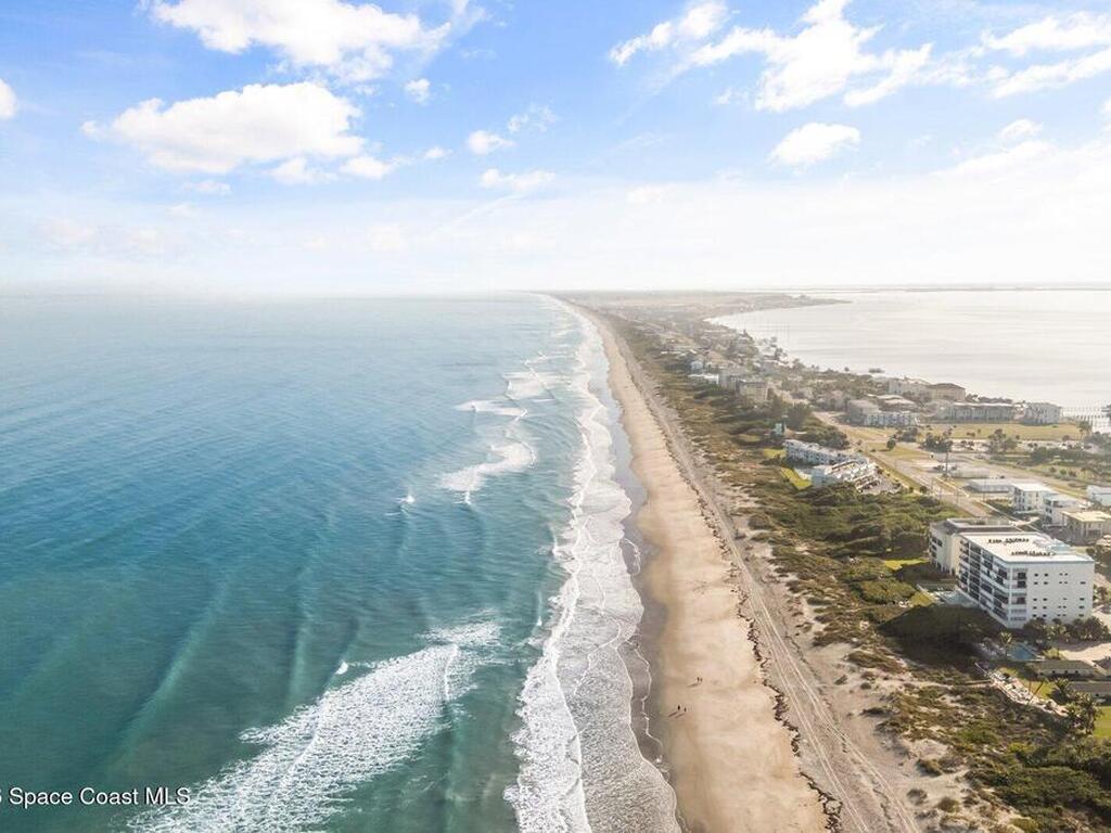 2 River Falls Drive, Cocoa Beach, FL 32931