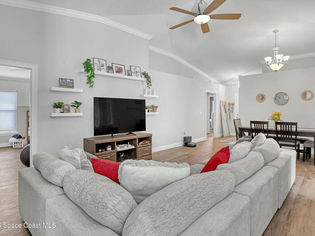 3967 Four Lakes Drive, Melbourne, FL 32940