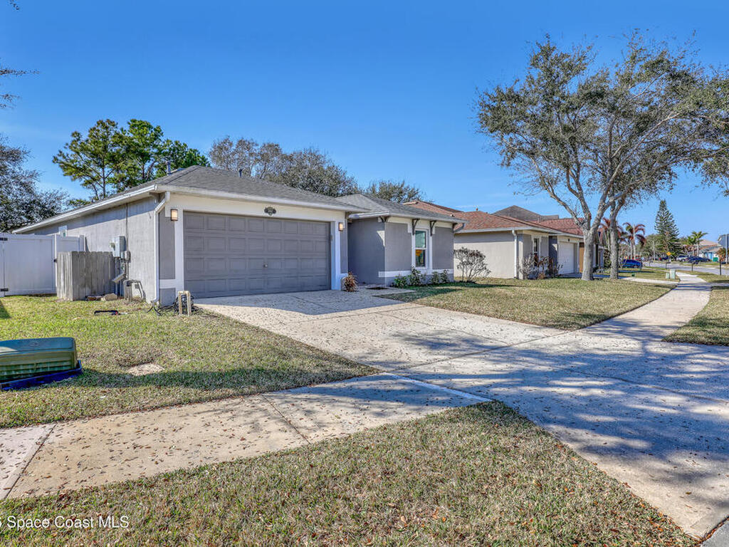 3967 Four Lakes Drive, Melbourne, FL 32940