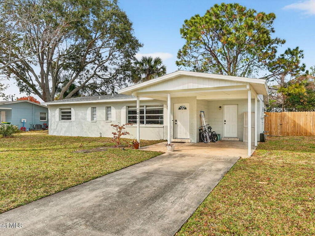 1021 Lakemoor Boulevard, Rockledge, FL 32955