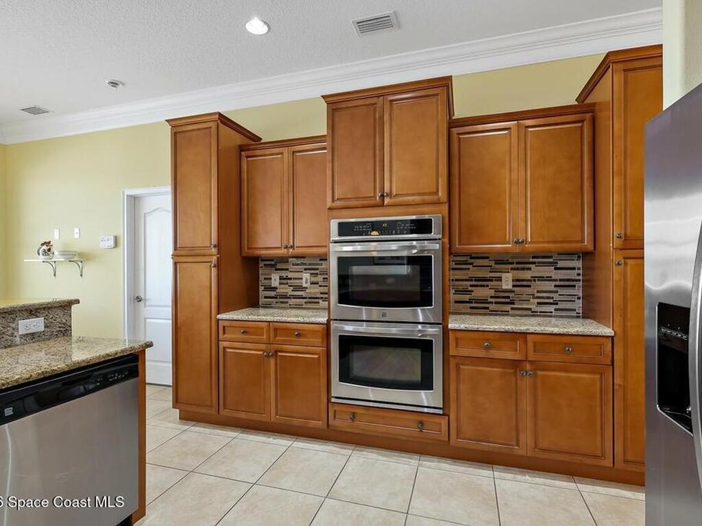 809 Yearling Trail, Sebastian, FL 32958