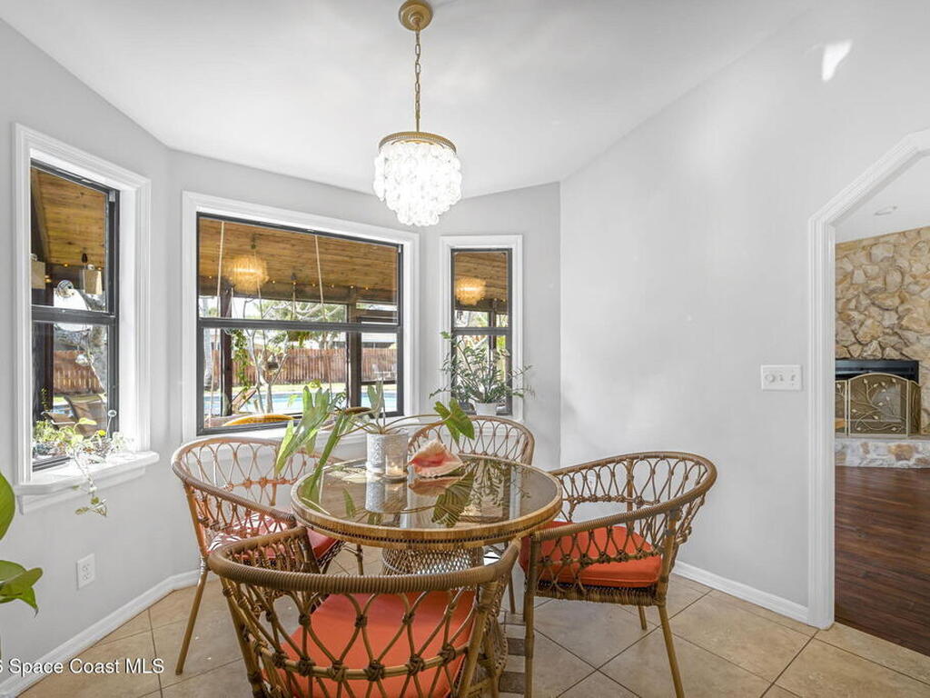 25 Greenwood Lane, Cocoa Beach, FL 32931