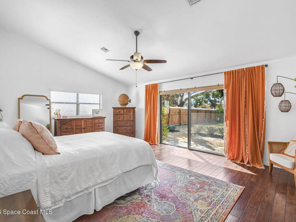 25 Greenwood Lane, Cocoa Beach, FL 32931