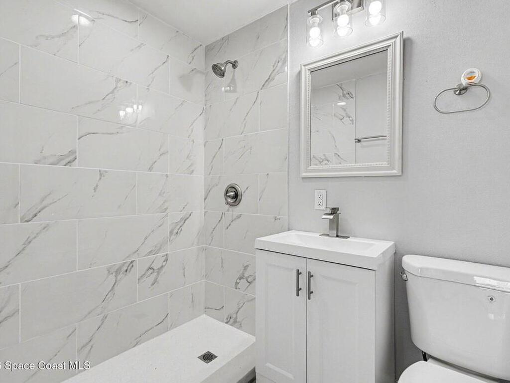 2415 S Fairway Drive, Melbourne, FL 32901