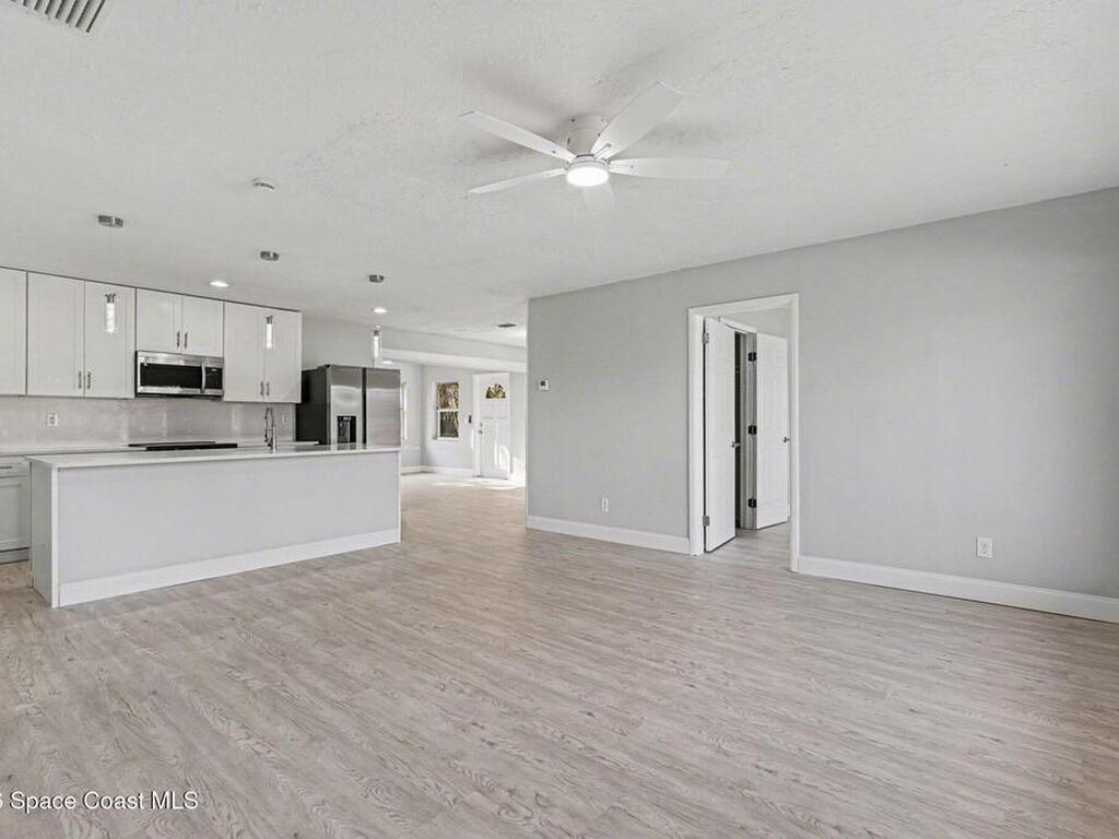 2415 S Fairway Drive, Melbourne, FL 32901