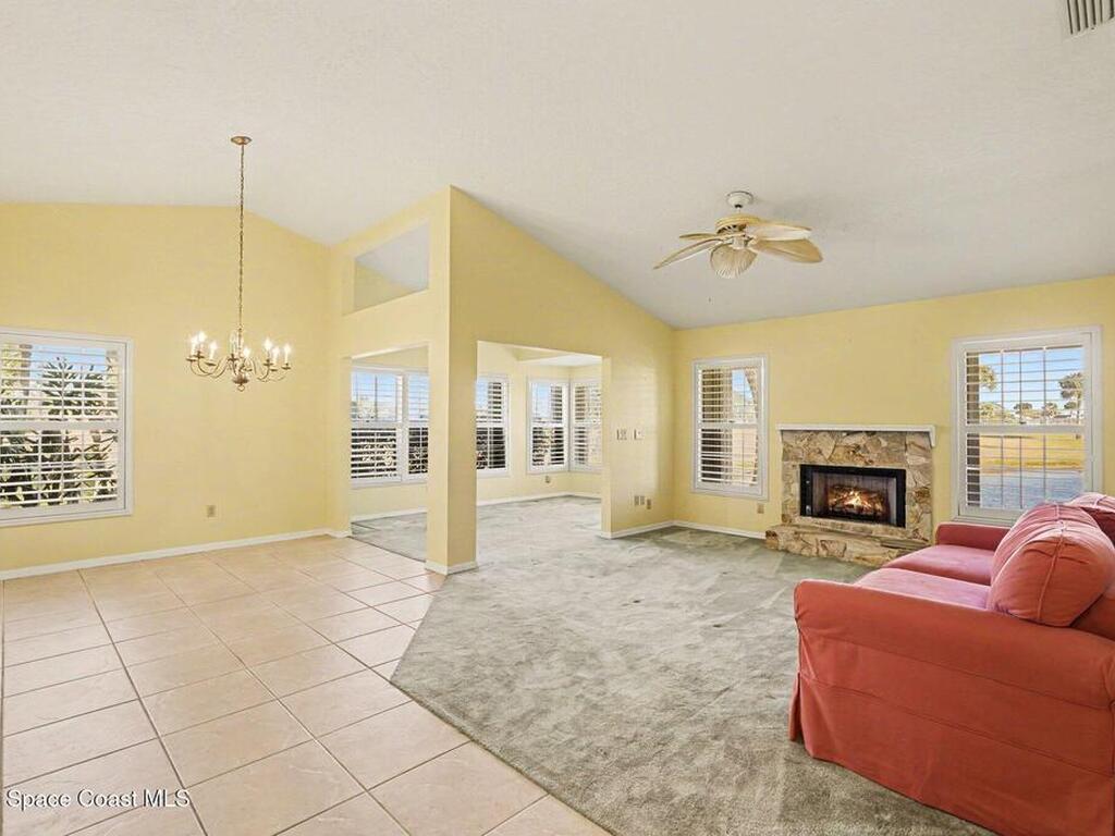 607 Mimosa Court, Suntree, FL 32940