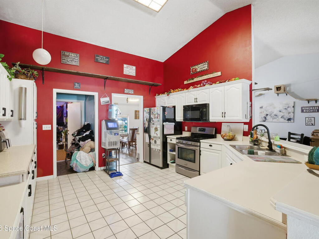 1250 N Carpenter Road, Titusville, FL 32796