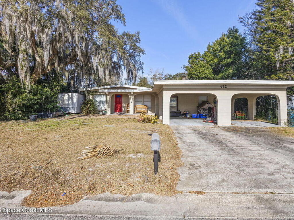 612 Baywood Drive, Sanford, FL 32771