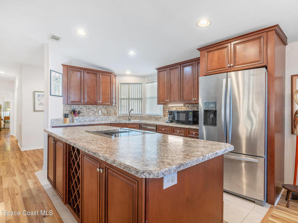 907 Yew Street, Barefoot Bay, FL 32976