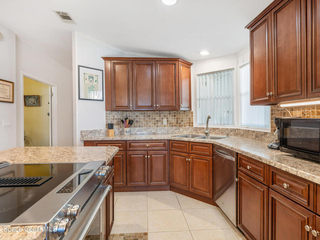 907 Yew Street, Barefoot Bay, FL 32976