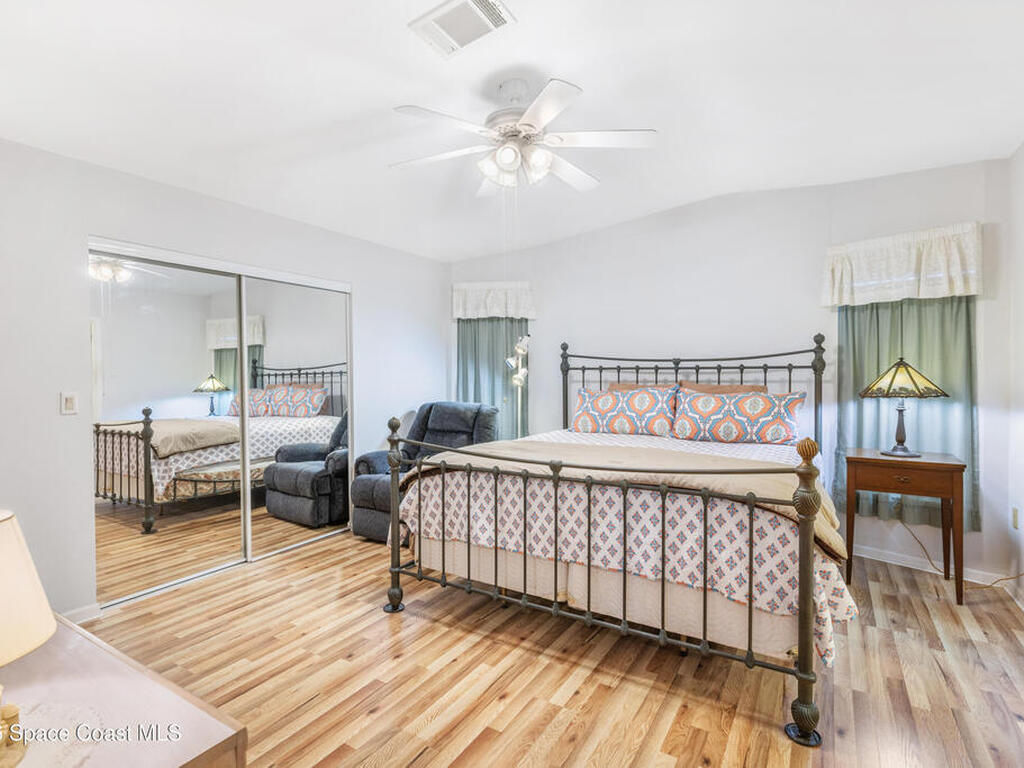 907 Yew Street, Barefoot Bay, FL 32976