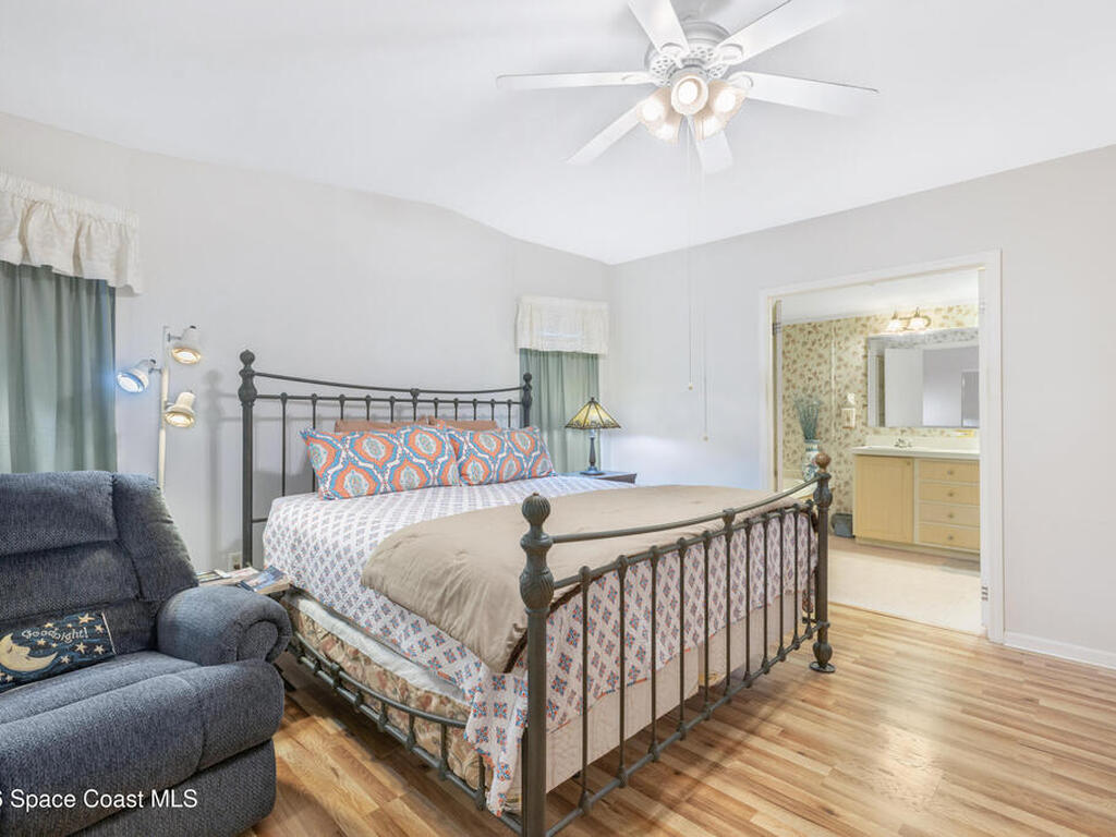 907 Yew Street, Barefoot Bay, FL 32976