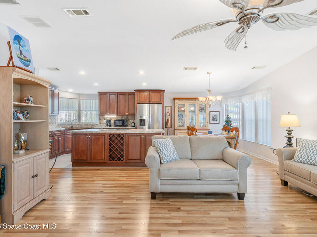 907 Yew Street, Barefoot Bay, FL 32976