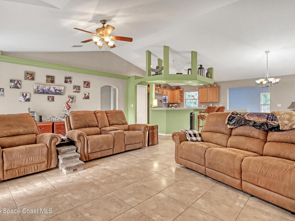 457 Saint Andre Boulevard, Palm Bay, FL 32908