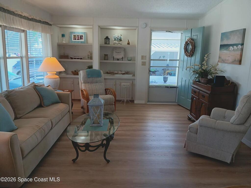 927 Dogwood Drive, Barefoot Bay, FL 32976