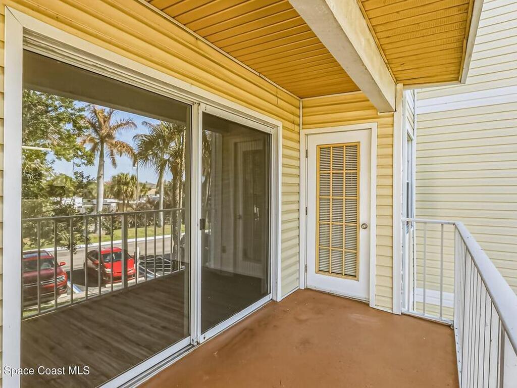 1951 Island Club Drive, Indialantic, FL 32903