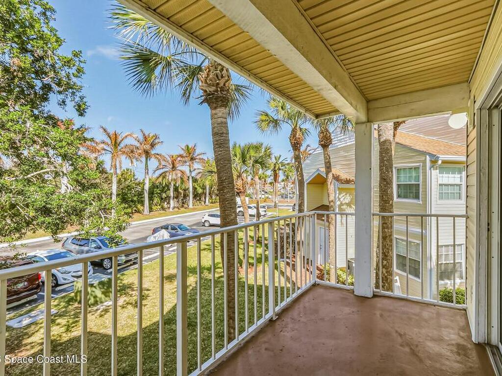 1951 Island Club Drive, Indialantic, FL 32903