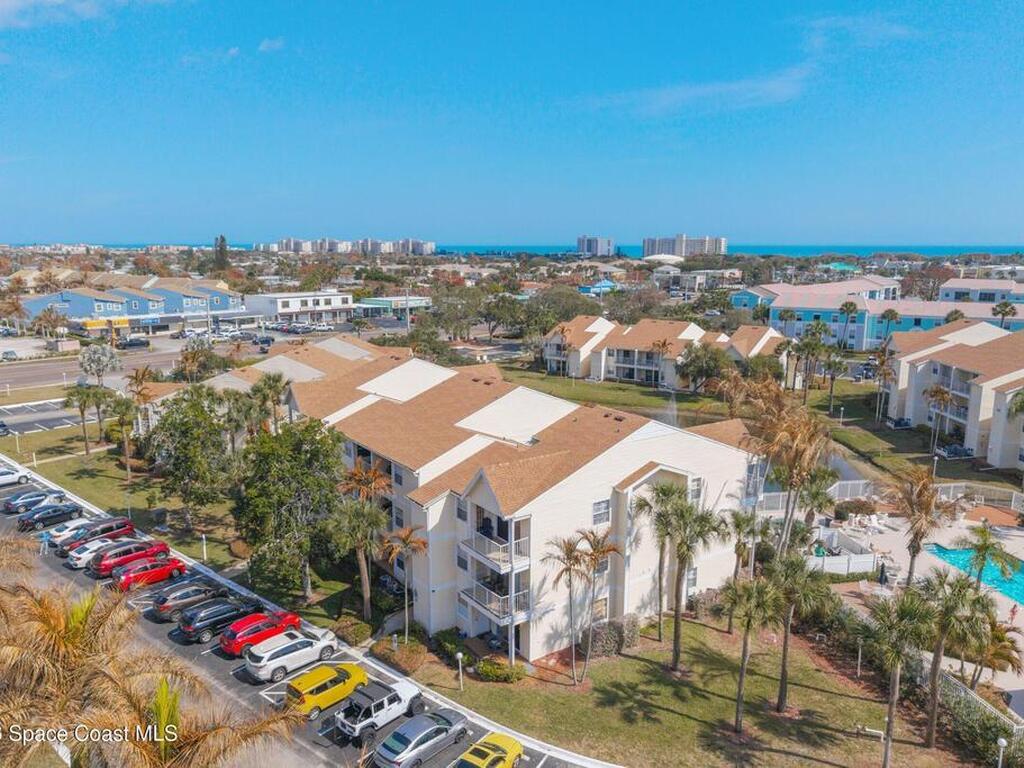 1951 Island Club Drive, Indialantic, FL 32903