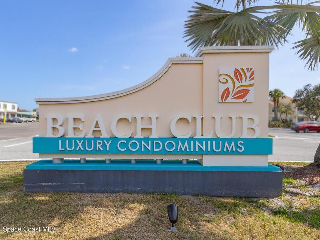 1951 Island Club Drive, Indialantic, FL 32903