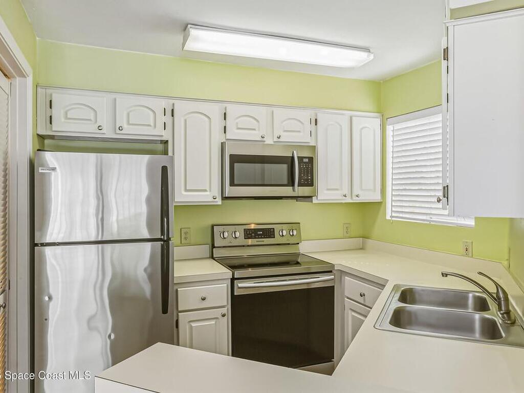 1951 Island Club Drive, Indialantic, FL 32903